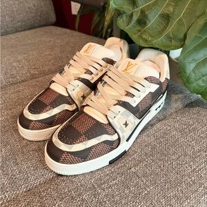Louis Vuitton brown sneaker